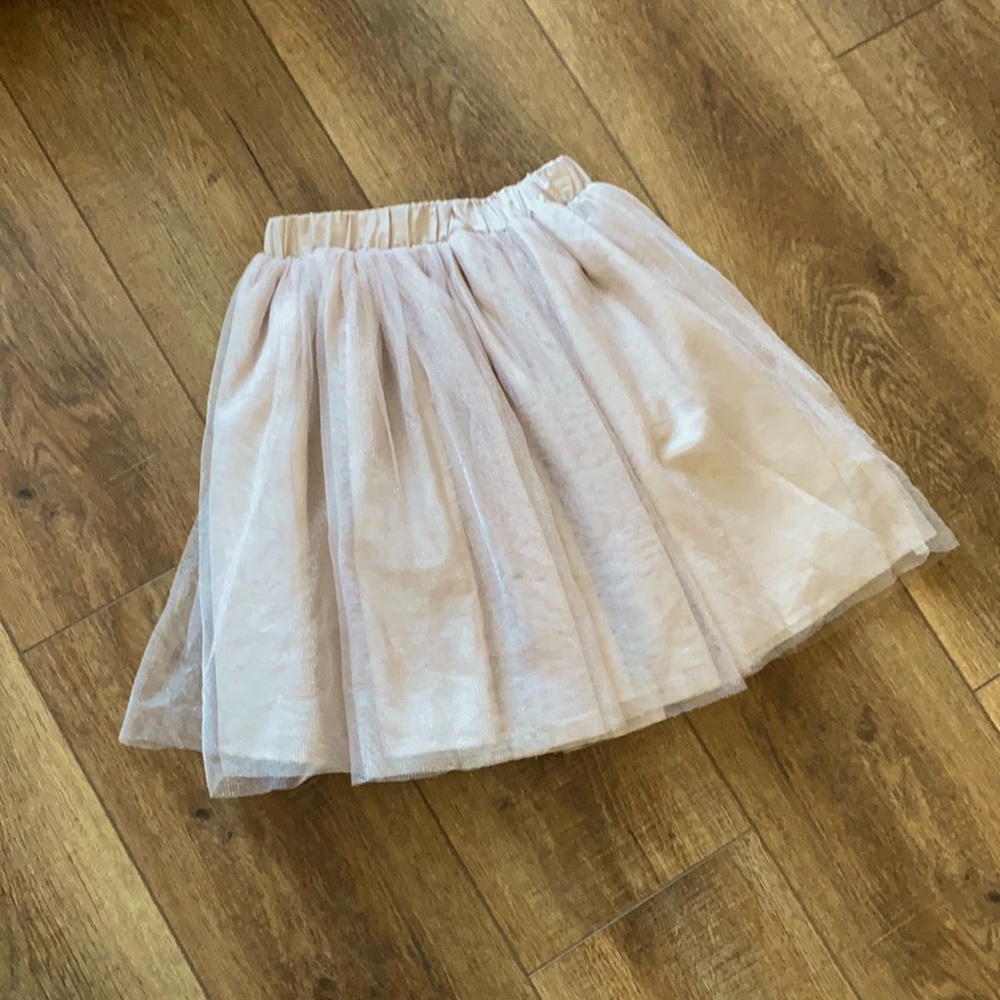 Old navy rose tulle skirt size 3T
